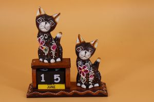 90-137-календар двойка котки
